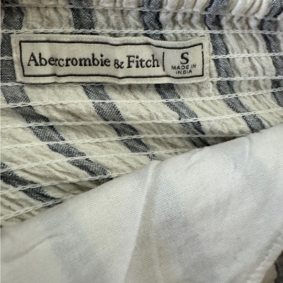 Fitted A&F crop top - Blue and White Strips - Size Small - Picture 3 of 3